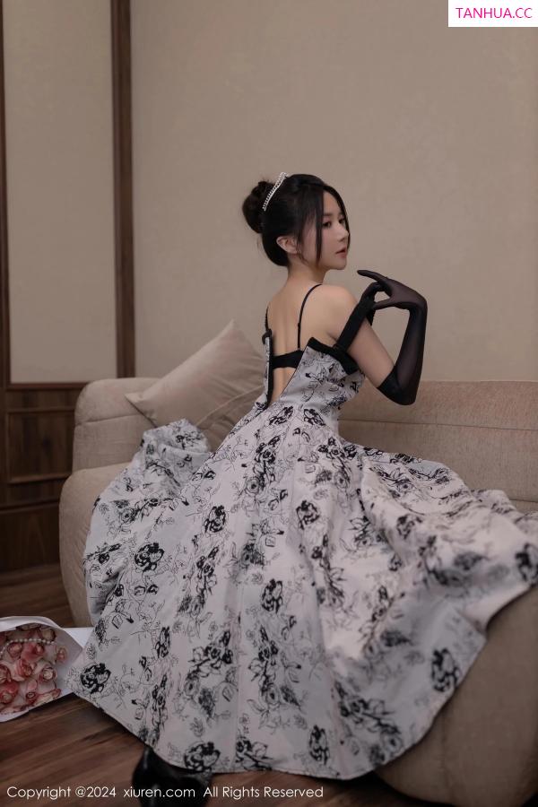 鱼子酱fish  [XiuRen]高清写真图 2024.02.19 No.8109 鱼子酱Fish 生日主题第26张图片